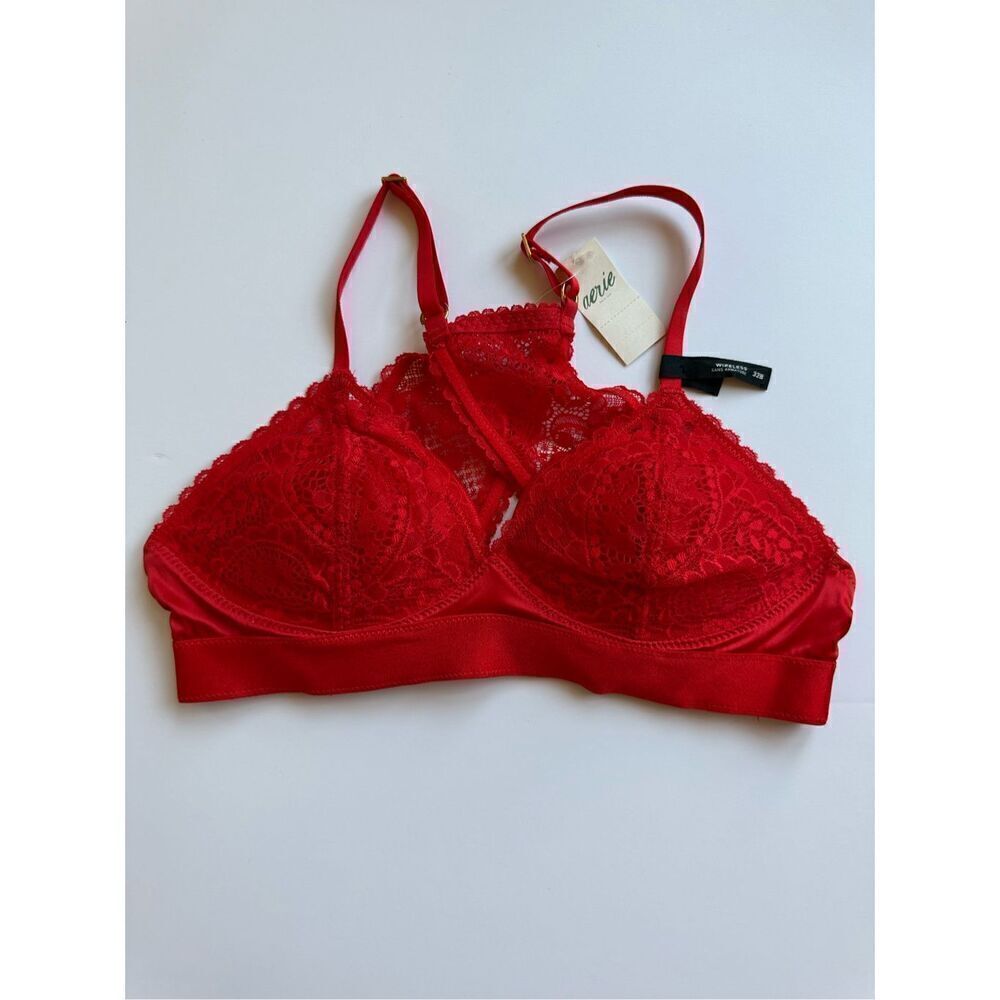 Size 32B Aerie Real Power Wireless Push up Paisley Lace Bra Holiday Red